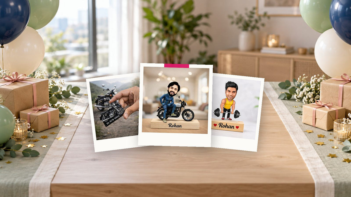 Birthday gifts for a male best friend: bike caricature, bike photo keychain and gym caricature from WeHatke