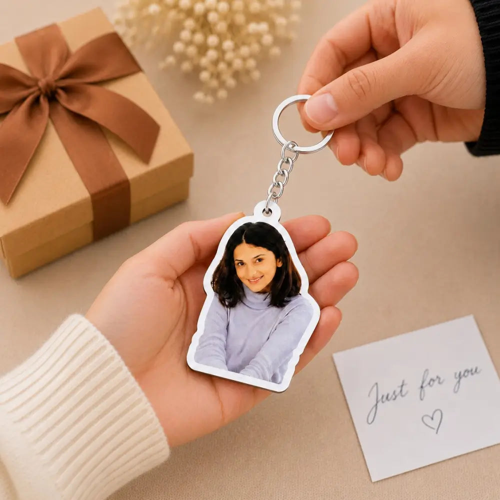 Customized photo cutout keychain