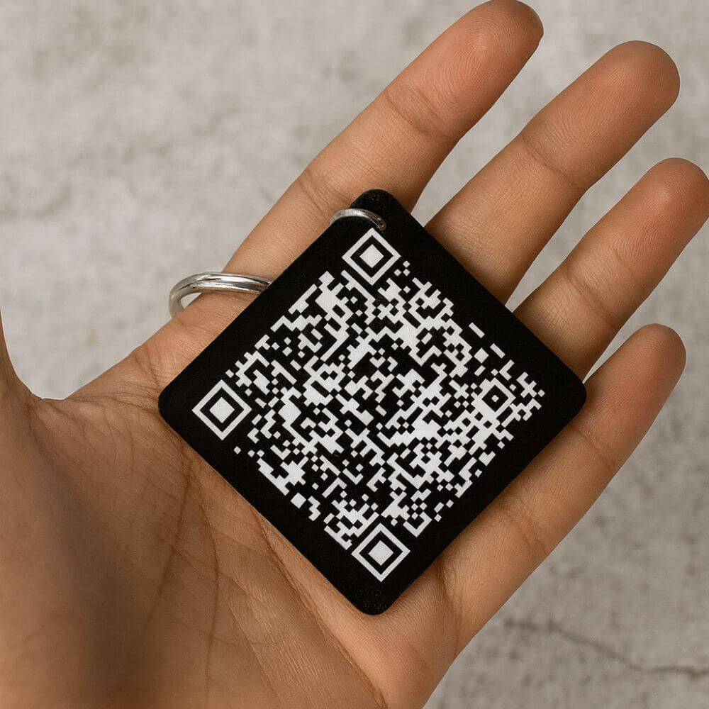 Custom MDF Photo & QR Code Keychain - 4