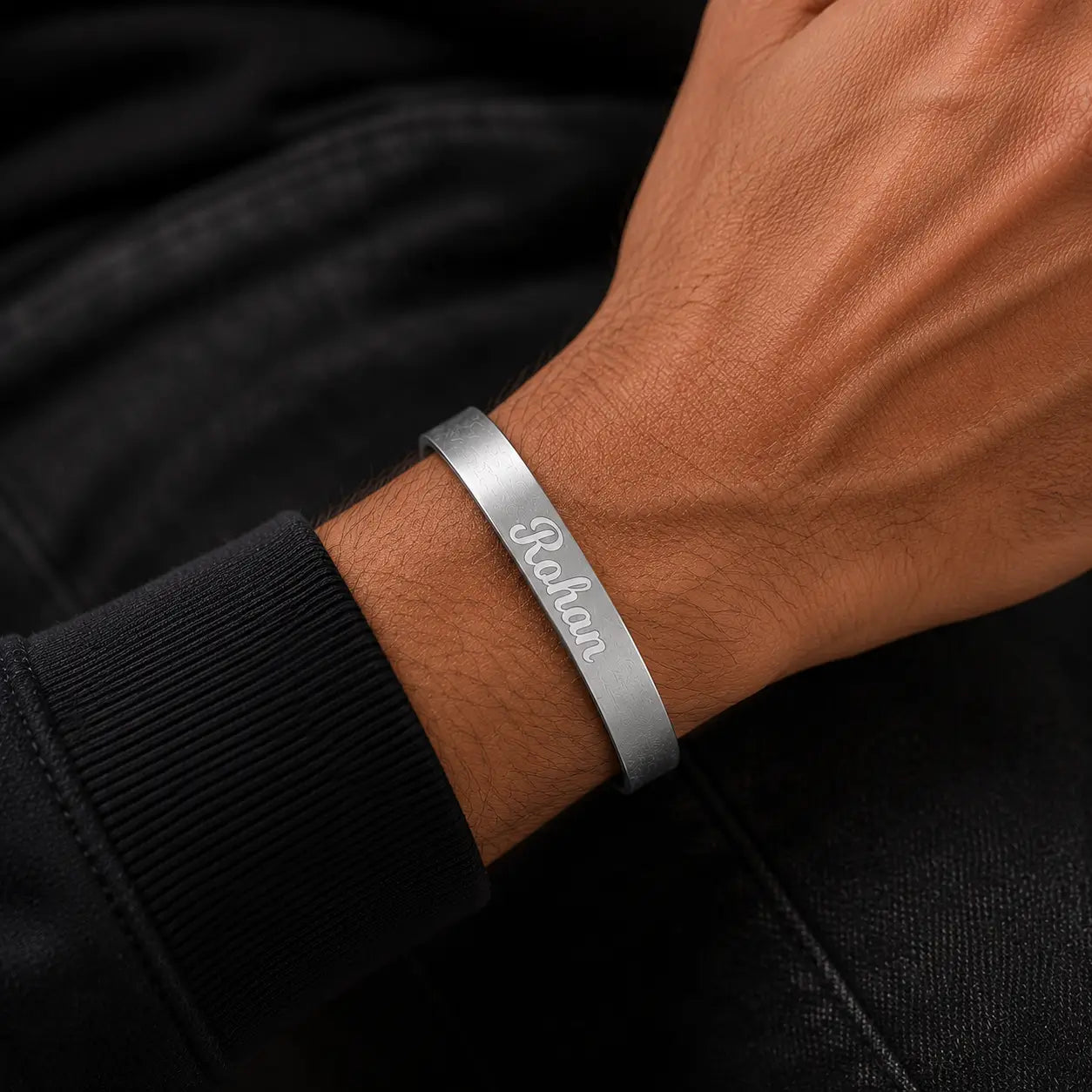 Classy Metal bracelet