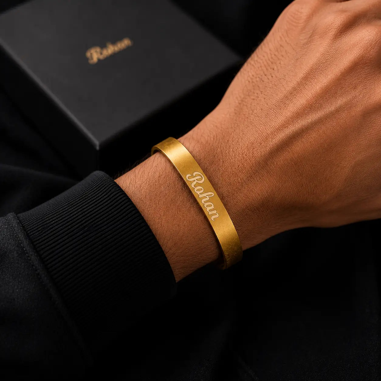 Classy Metal bracelet