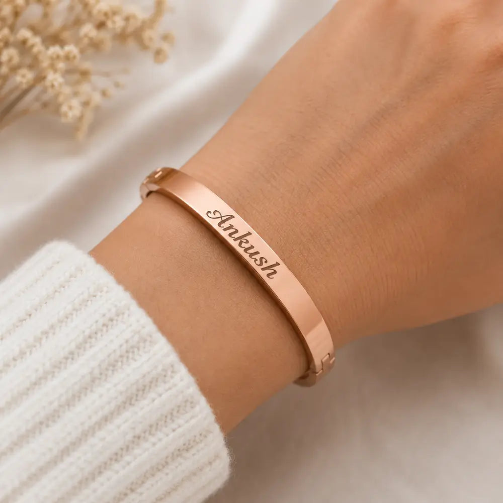 Metal bracelet With Lock