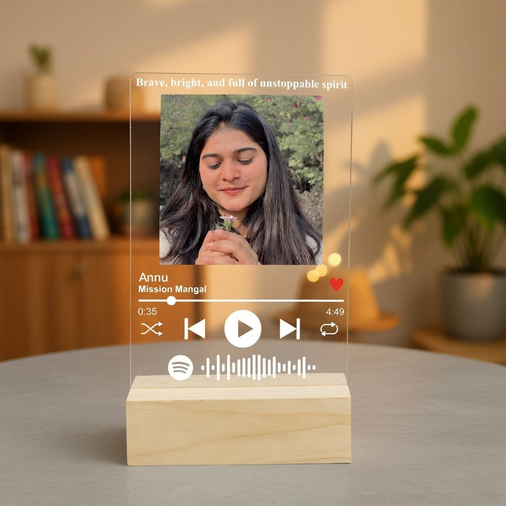 Personalized Spotify Lamp for Women