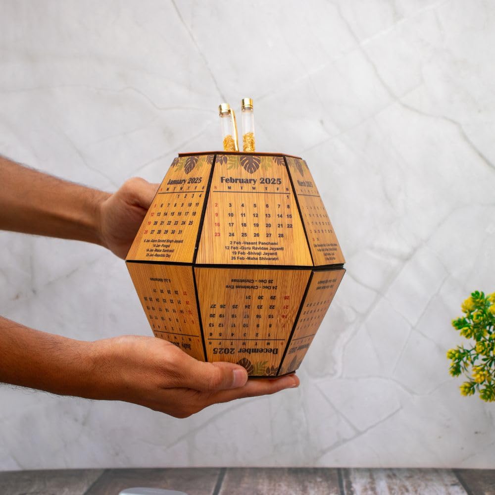 Geometric Wooden Tabletop Calendar With Pen Stand