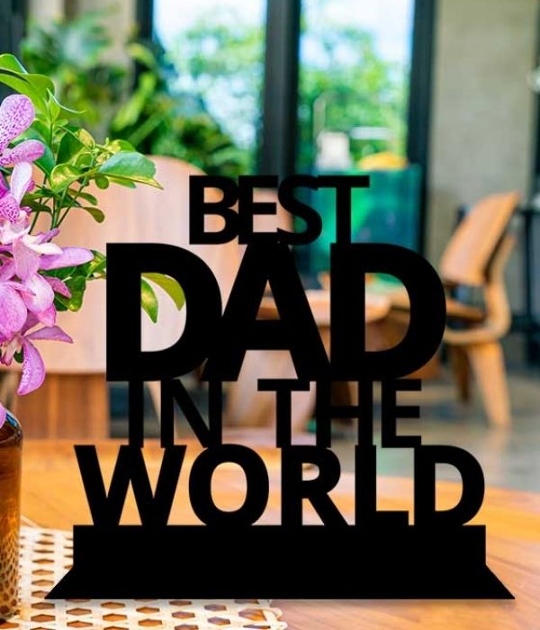 Customized Best DAD in the World Table Top