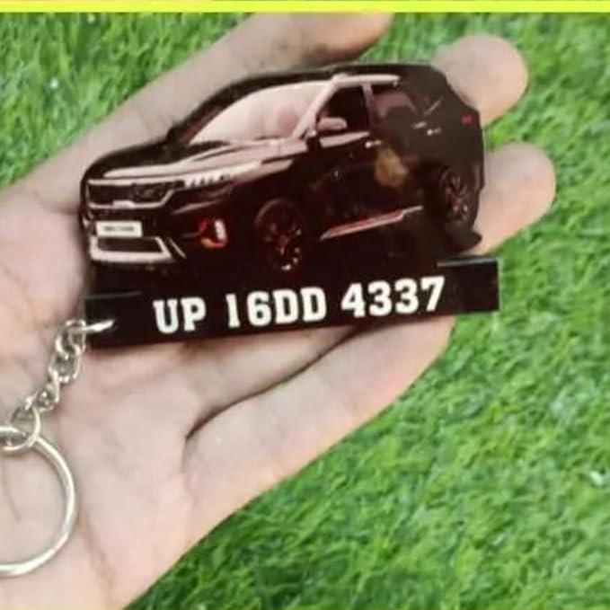 Customized car keychain with photo and number