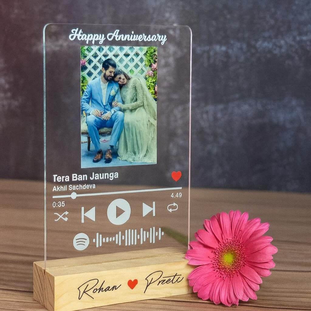 Spotify Acrylic Plaque with Wooden Stand