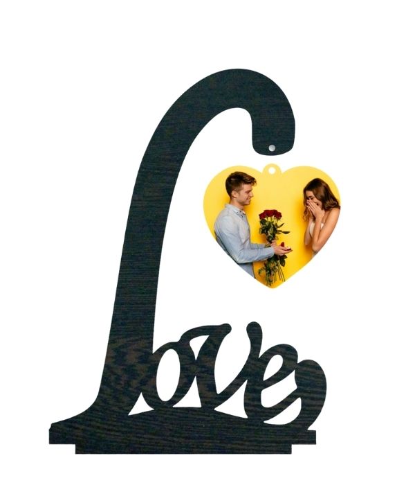 Love table top with heart