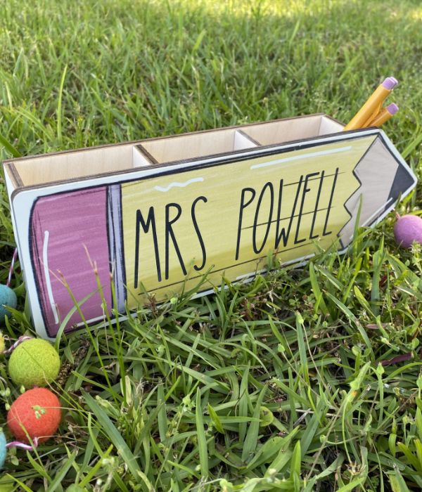 Customized pen stand for teacher gift