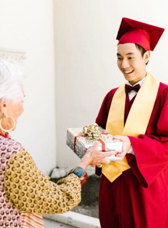 customized-graduation-gift