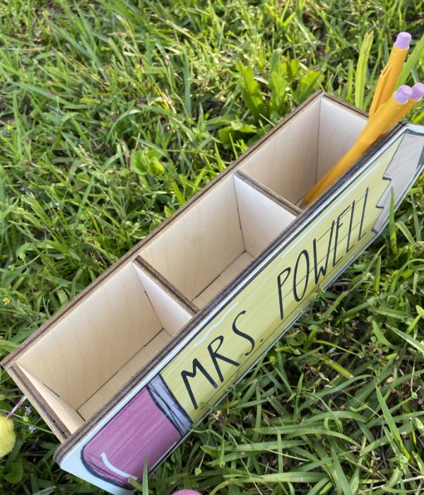 Customized pen stand for teacher gift
