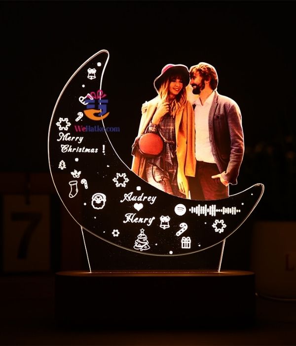 Customized Couple Spotify Moon with Photo