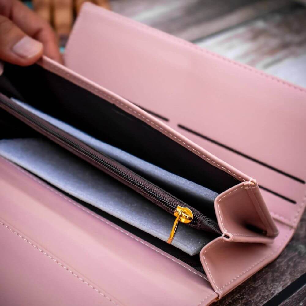 Personalized Wallet with Rakhi Bracelet