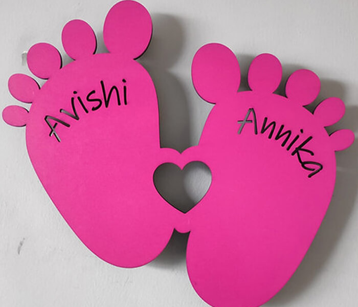 Customized Twin Baby Feet Wall Led Frame with Name