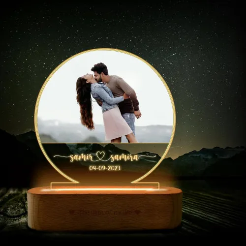 Customized Half Moon Couple Lamp
