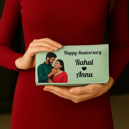 Personalized Anniversary & Wedding Wallet for Women