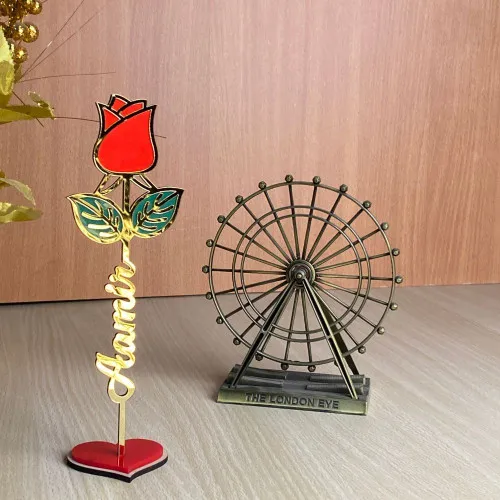 Customized golden Rose with any Name for Couple on Valentine, anniversary