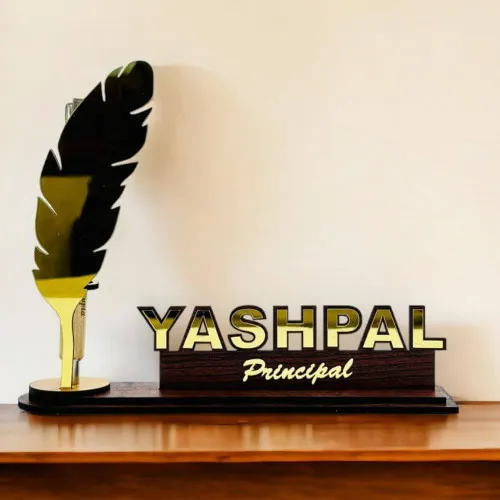 Custom Principal or Teacher Nameplate with Pen Holder