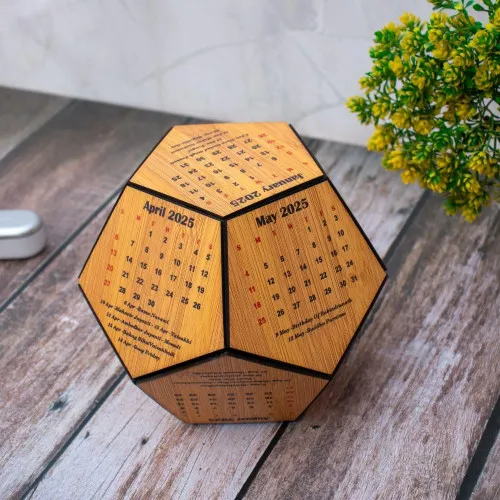 Geometric Wooden Tabletop Calendar